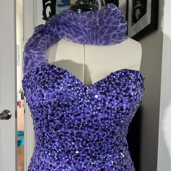 Gorgeous mermaid pageant prom gown, purple sequin leopard - Picture 3 of 5